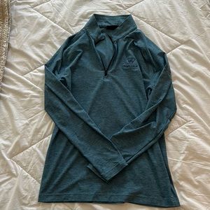 Top Golf long sleeve Under Armor golf jacket